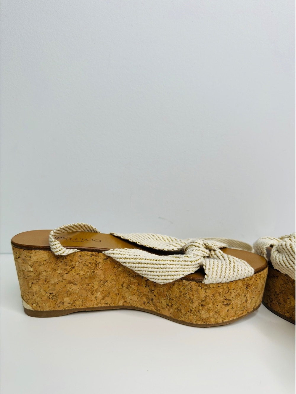 Jimmy Choo Cork Wedge Sandals Size 35 Ivory Gold Bow Lace Up Made Spain - Picture 3 of 9